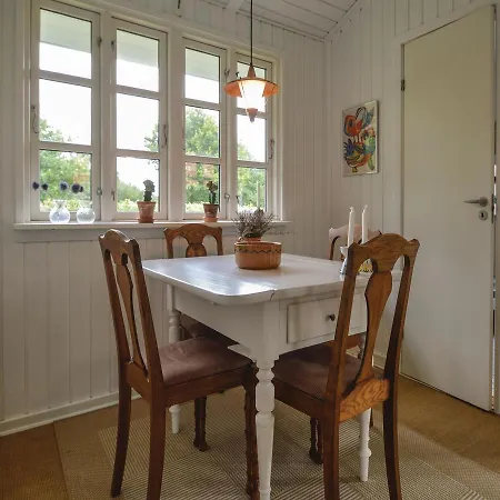 Two-bedroom Holiday In *