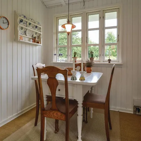Two-bedroom Holiday In Semesterbostad *